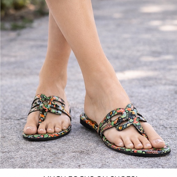 Sam Edelman Colorful Patterned Sandals - Picture 1 of 10